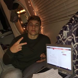 Meet your Posher, Jared